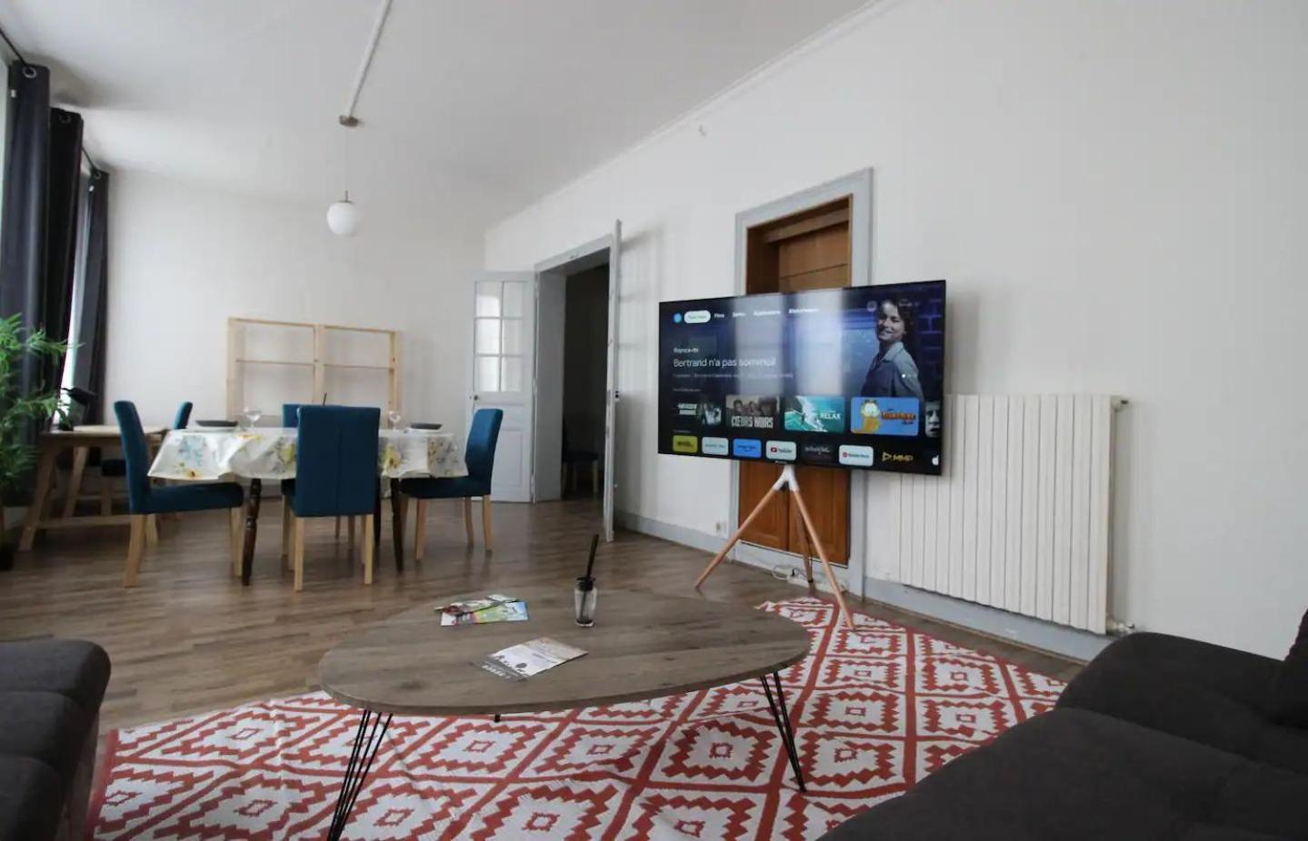 L'Amour De La Paix - Centre-Ville - Jardin - Proche Gare - Tv65"Primevideo - Ambiance Tres Chaleureuse - Parking Gratuit Sous-Video Surveillance Proche - Gere Par Presta-Zen'Services Verdun-sur-Meuse Szoba fotó